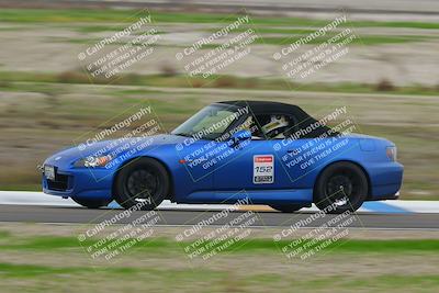 media/Dec-19-2025-Lucky Dog Racing (Fri) [[3b7b1b5fc8]]/Intermediate High/Session 3 Turn 2 Speed Pan/